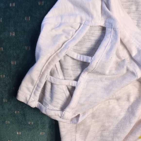 LOT OF 3 Size Medium T-Shirts - Picture 12 of 14